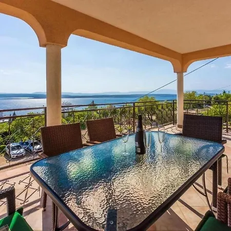 Apartamento Klaudia Dramalj