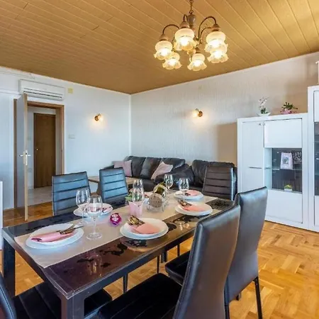 Apartment Klaudia *