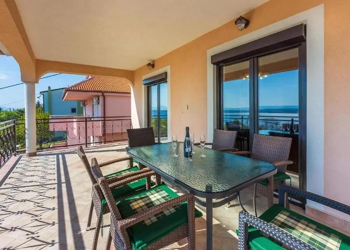 Klaudia Apartman Dramalj